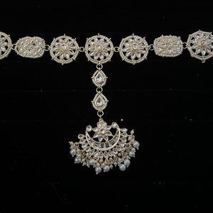 Sheeshphool, head accessory, matha parti, Indian jewelry!